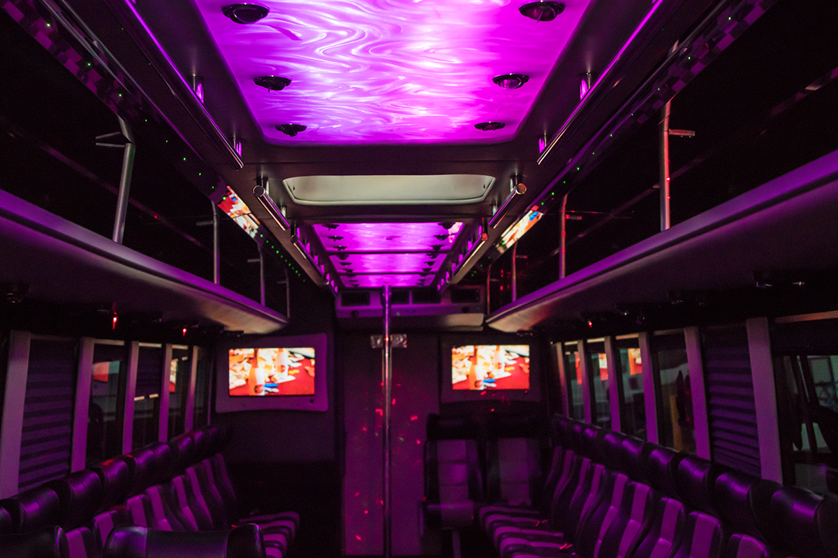 Ford F 750 Party Bus