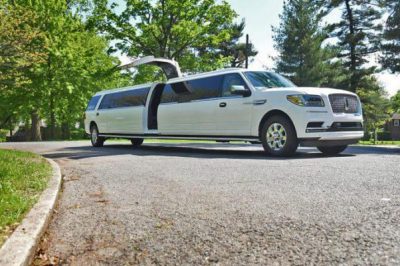 Rent A Jet Door Limo For Any Occasion