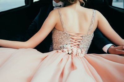 The Most Instagram-Worthy Prom Limousine Moments